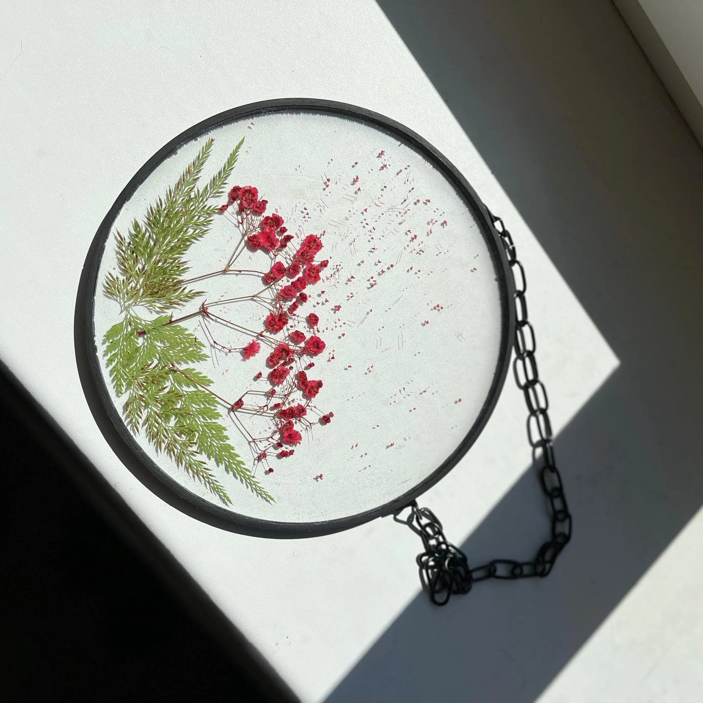 Red Pepper Flower Windblown Wall Hanging Suncatcher - 15cm Light Green Dark Red Floral - ALETERNE FOREVER JOYFUL