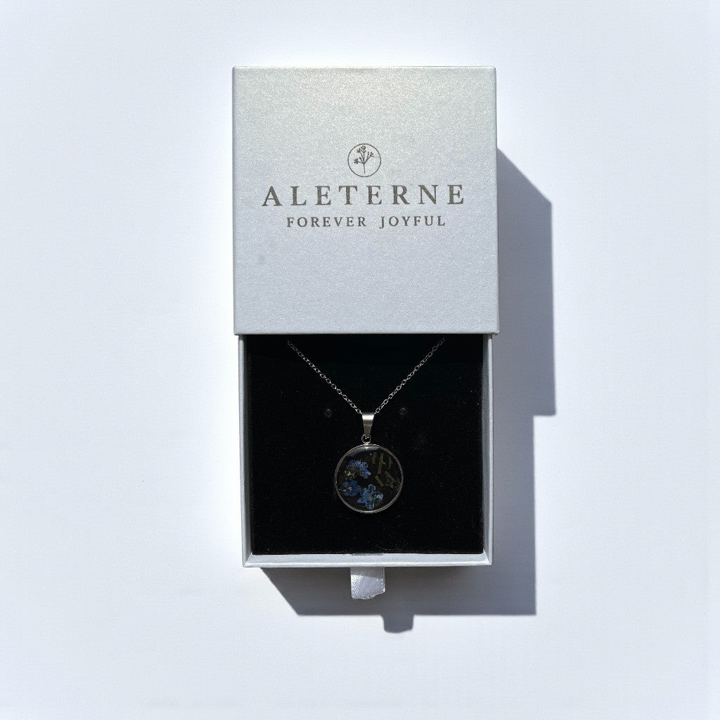 Birth Flower Necklace 12 Variants - Pressed Floral Resin Pendant, Steel/Silver/Gold Chain - ALETERNE FOREVER JOYFUL